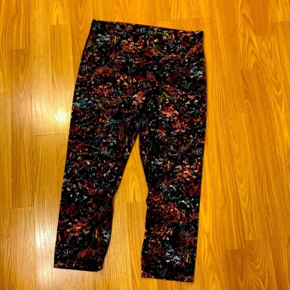 Lululemon Align Crop Foliage Overlay Multi - Picture 1 of 6